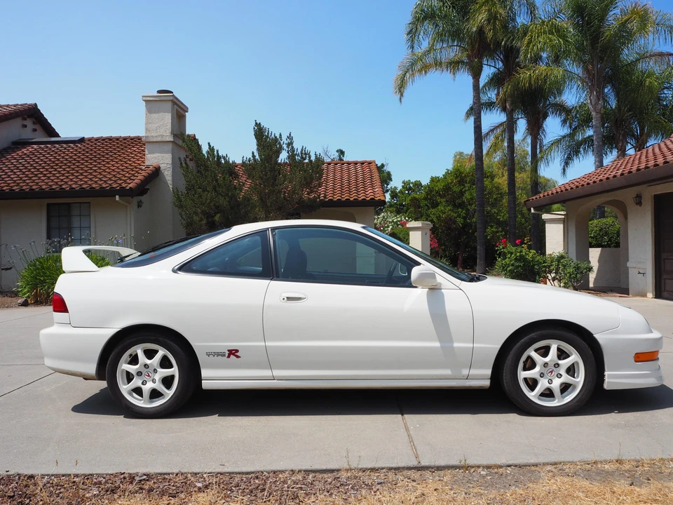 1998 Acura Integra Type R 3rd Gen - Image 8 of 31