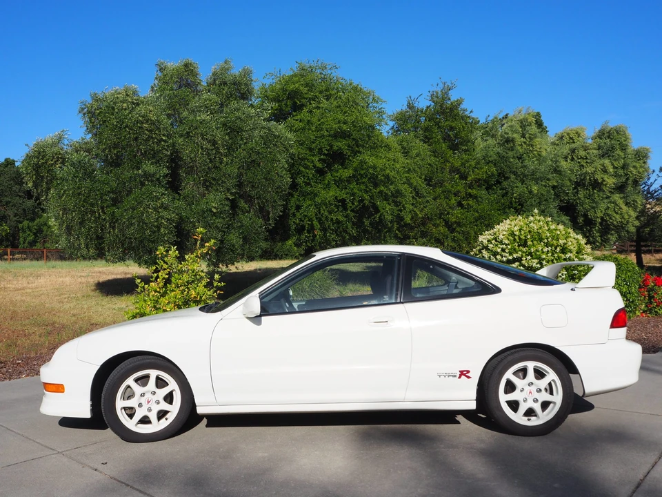1998 Acura Integra Type R 3rd Gen - Image 4 of 31