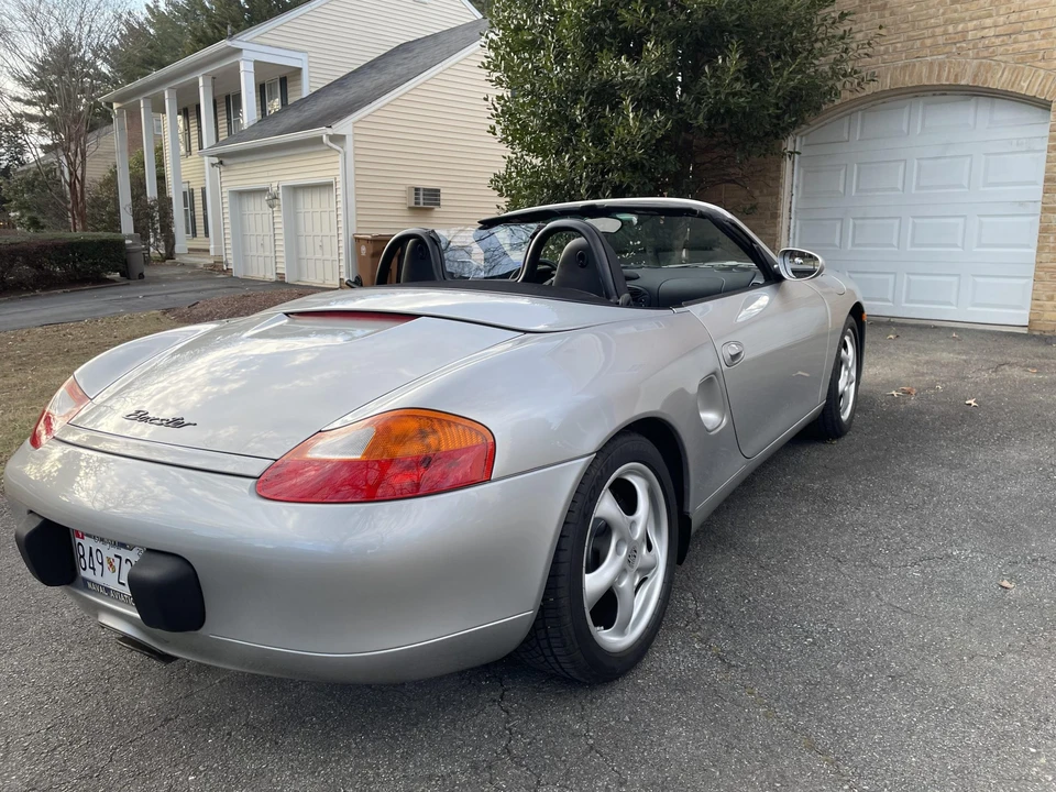 1998 Porsche 986 Boxster - Image 13 of 31