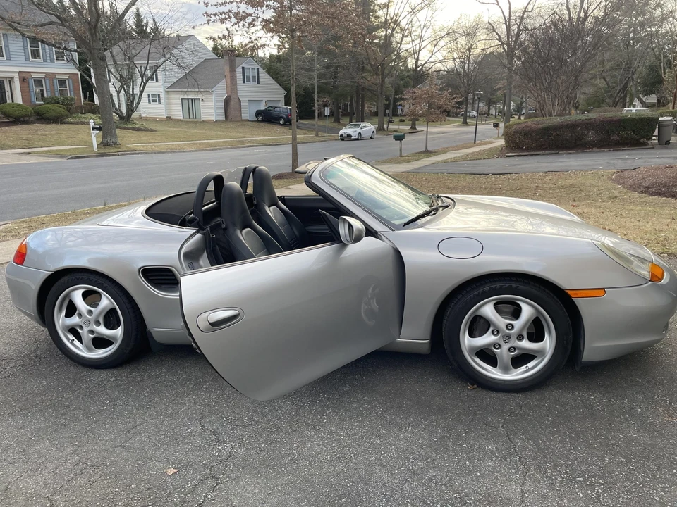 1998 Porsche 986 Boxster - Image 10 of 31