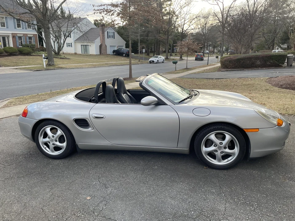 1998 Porsche 986 Boxster - Image 8 of 31