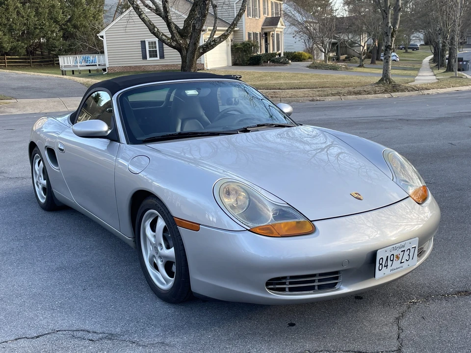 1998 Porsche 986 Boxster - Image 24 of 31