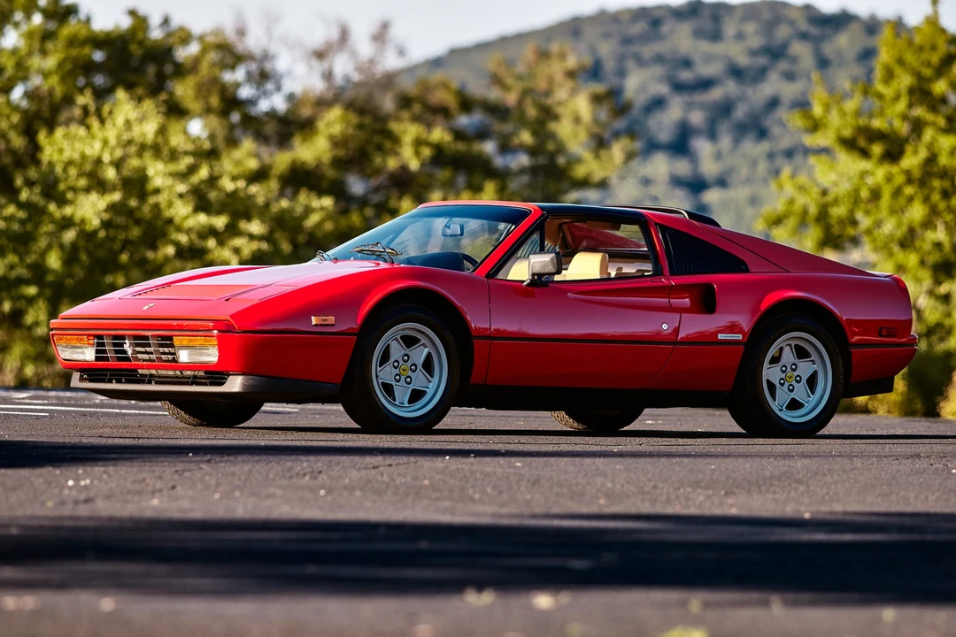 1986 Ferrari 328 GTS - Image 2 of 31