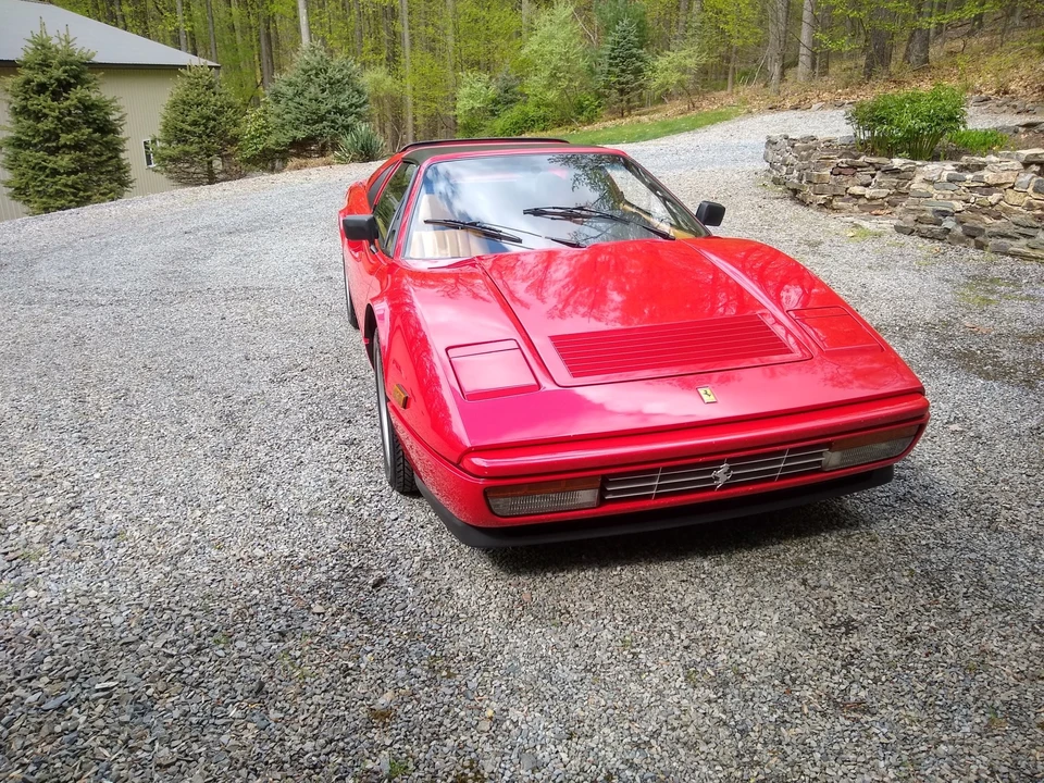 1986 Ferrari 328 GTS - Image 11 of 31