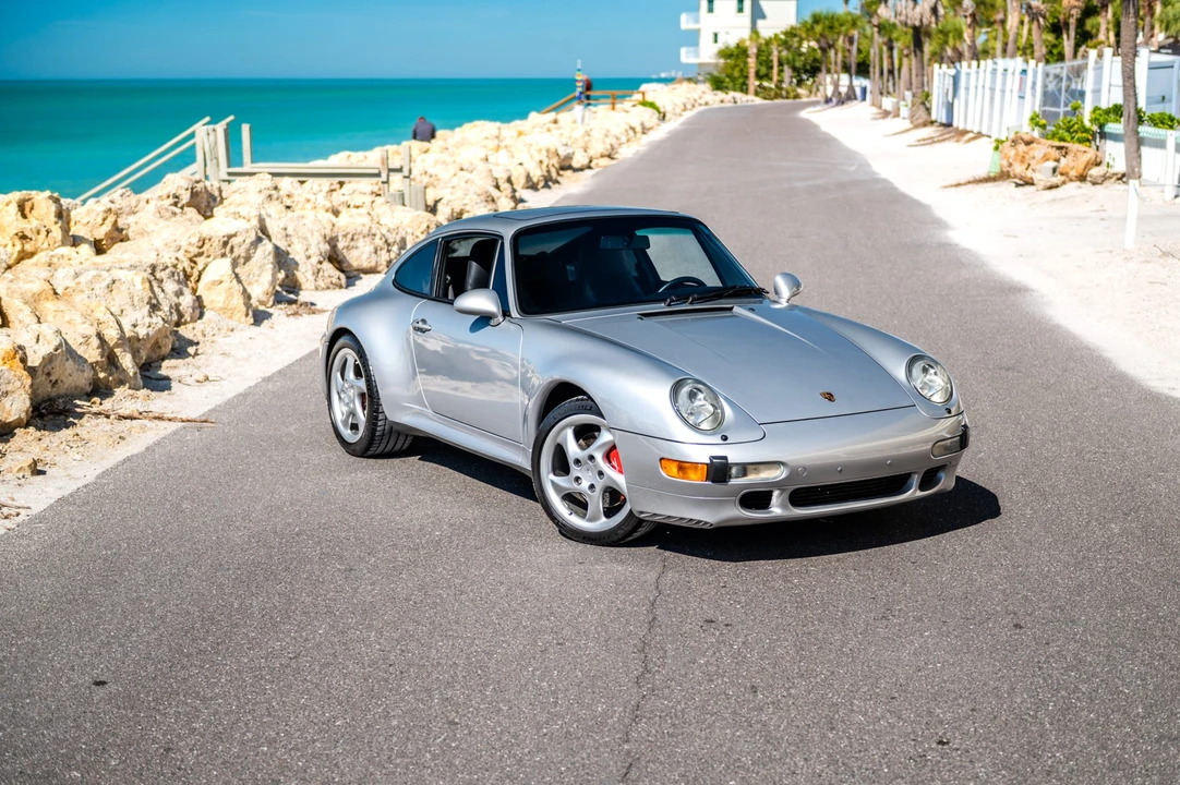 1997 Porsche 993 Carrera 4S - Image 9 of 31