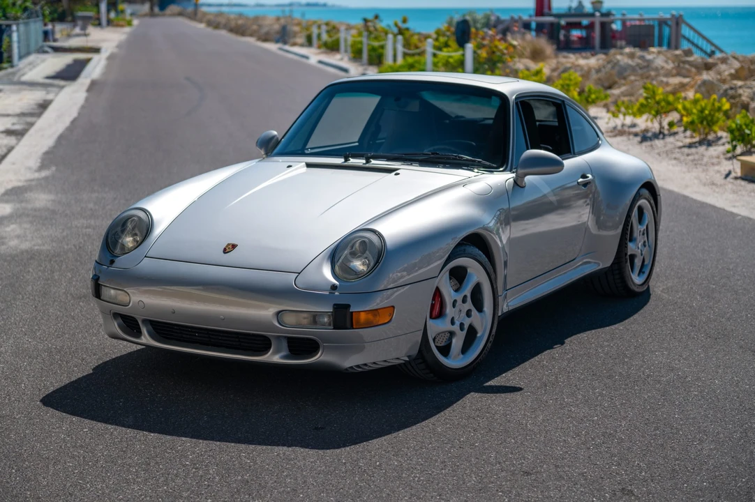 1997 Porsche 993 Carrera 4S - Image 6 of 31