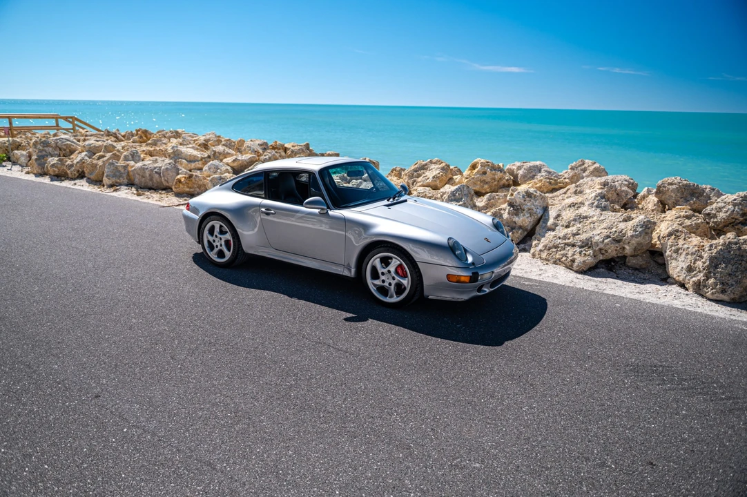 1997 Porsche 993 Carrera 4S - Image 13 of 31