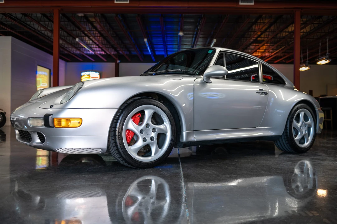 1997 Porsche 993 Carrera 4S - Image 24 of 31