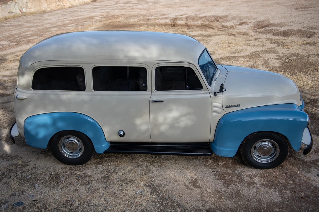 1952 Chevrolet Suburban 3rd Gen - Image 8 of 31
