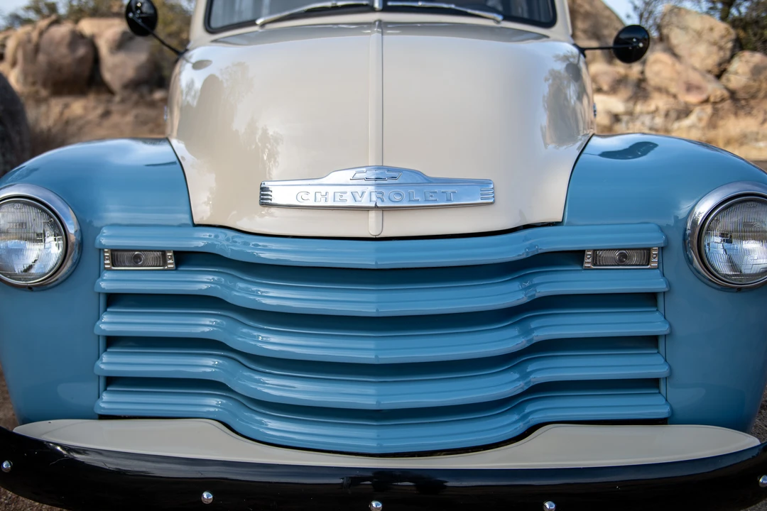 1952 Chevrolet Suburban 3rd Gen - Image 14 of 31