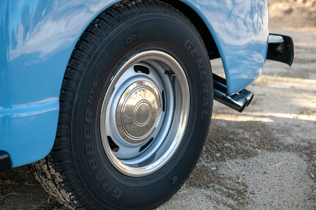 1952 Chevrolet Suburban 3rd Gen - Image 30 of 31