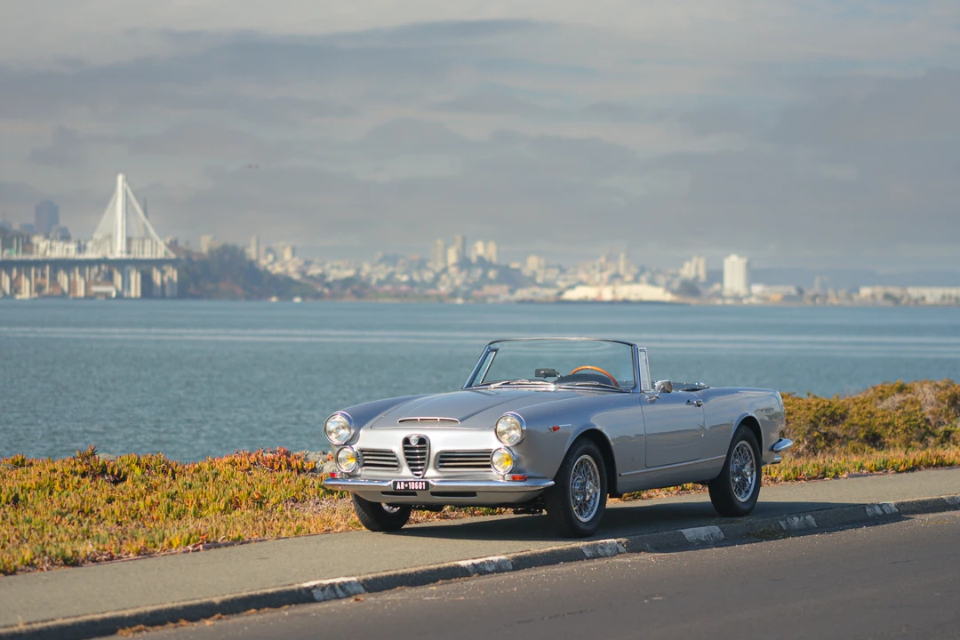 1964 Alfa Romeo 2600 - Image 5 of 31