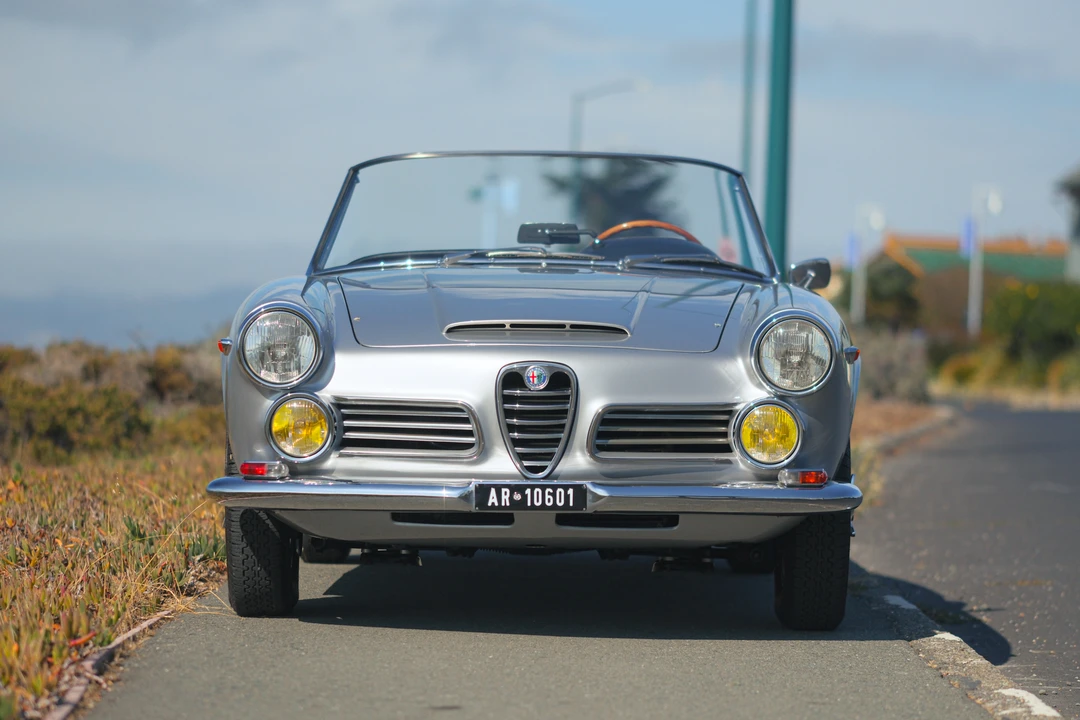 1964 Alfa Romeo 2600 - Image 7 of 31
