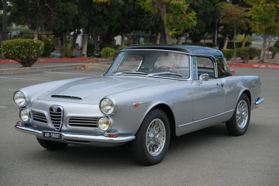 1964 Alfa Romeo 2600 - Image 12 of 31