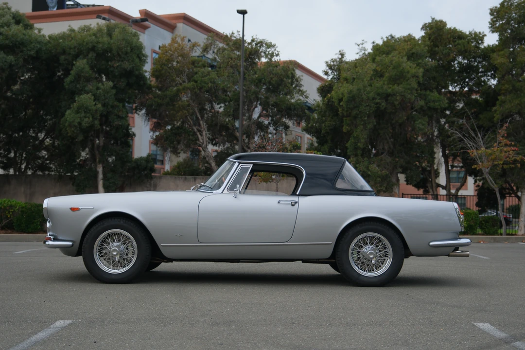 1964 Alfa Romeo 2600 - Image 18 of 31