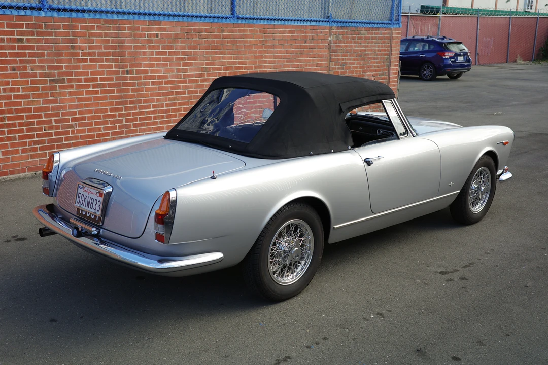 1964 Alfa Romeo 2600 - Image 15 of 31