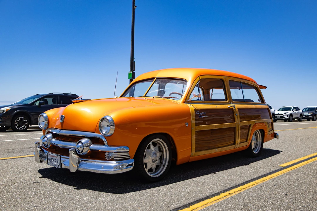 1951 Ford Country Squire - Image 10 of 31