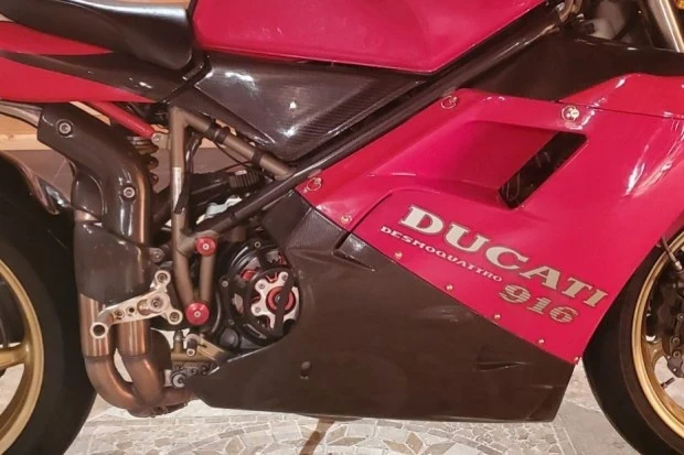 1995 Ducati 916 - Image 5 of 6