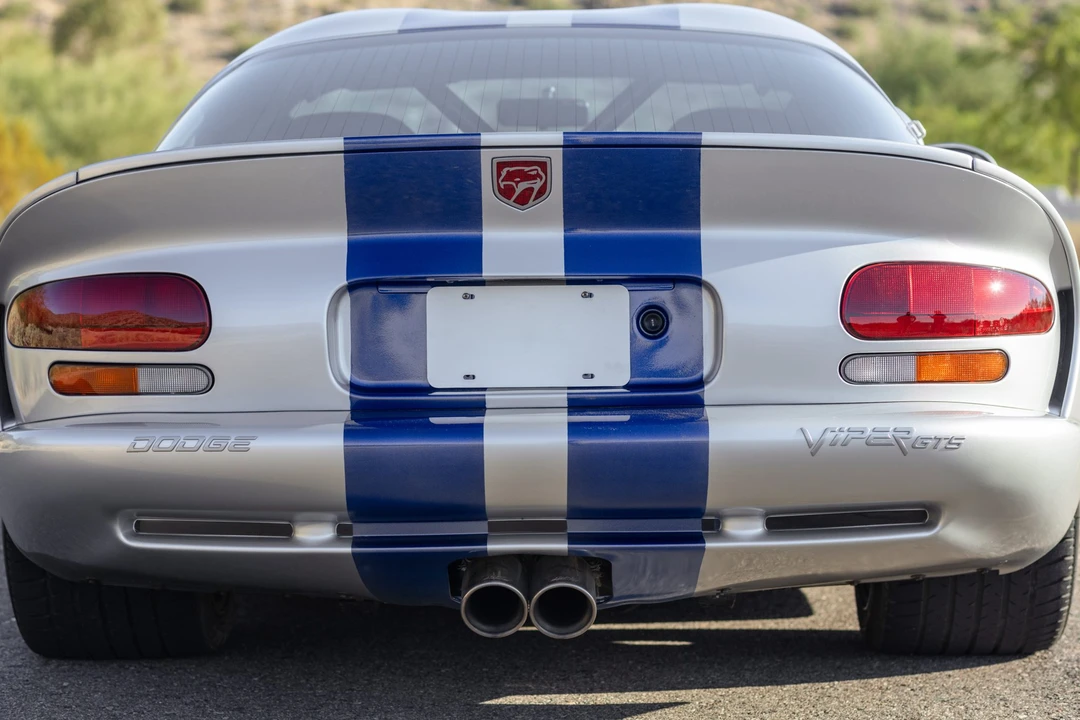 1998 Dodge Viper GTS 2nd Gen - Image 17 of 31