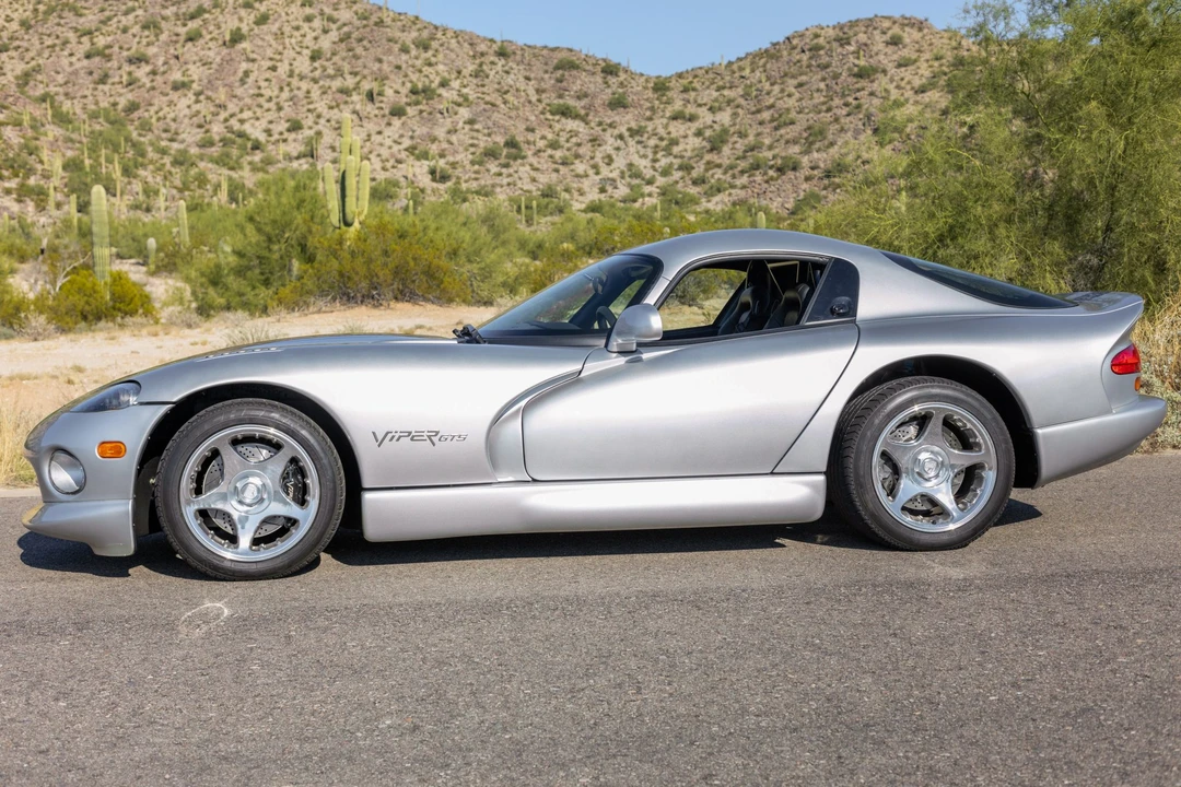 1998 Dodge Viper GTS 2nd Gen - Image 9 of 31