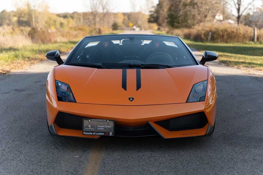 2013 Lamborghini Gallardo LP570-4 Spyder Performante - Image 17 of 31