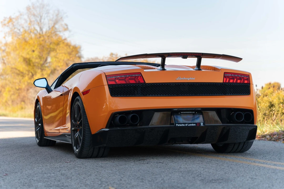 2013 Lamborghini Gallardo LP570-4 Spyder Performante - Image 27 of 31