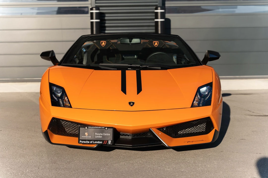 2013 Lamborghini Gallardo LP570-4 Spyder Performante - Image 16 of 31