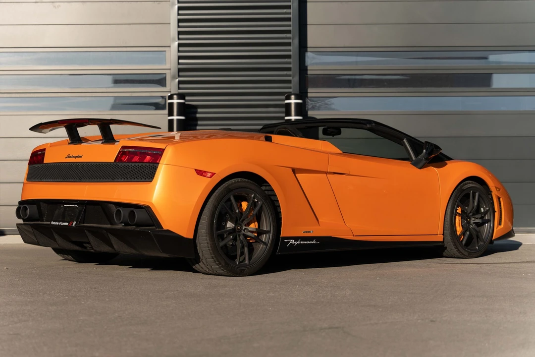 2013 Lamborghini Gallardo LP570-4 Spyder Performante - Image 19 of 31