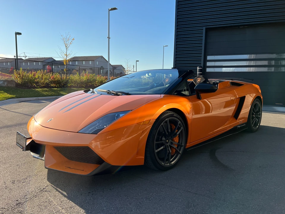 2013 Lamborghini Gallardo LP570-4 Spyder Performante - Image 4 of 31