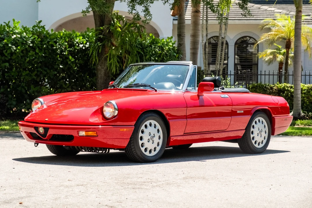 1994 Alfa Romeo Series 4 - Image 2 of 31
