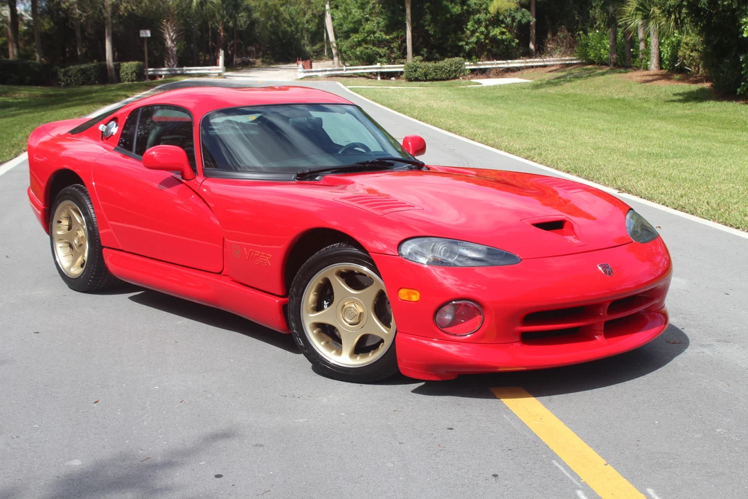 1997 Dodge Viper GTS 2nd Gen - Image 14 of 31