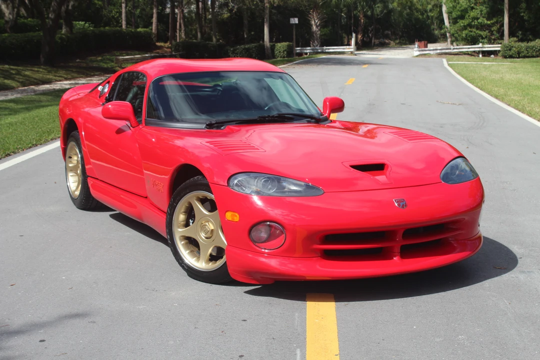 1997 Dodge Viper GTS 2nd Gen - Image 18 of 31