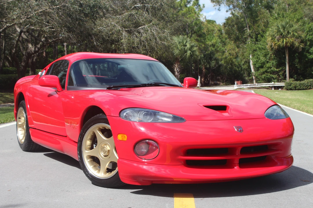 1997 Dodge Viper GTS 2nd Gen - Image 19 of 31