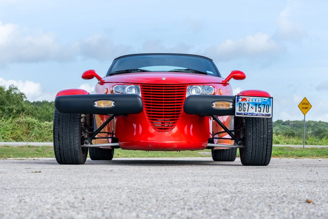 2000 Plymouth Prowler - Image 15 of 31