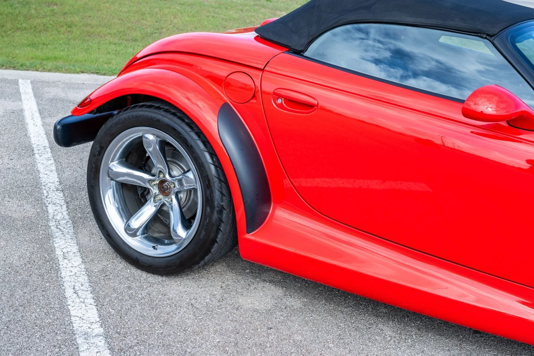 2000 Plymouth Prowler - Image 20 of 31