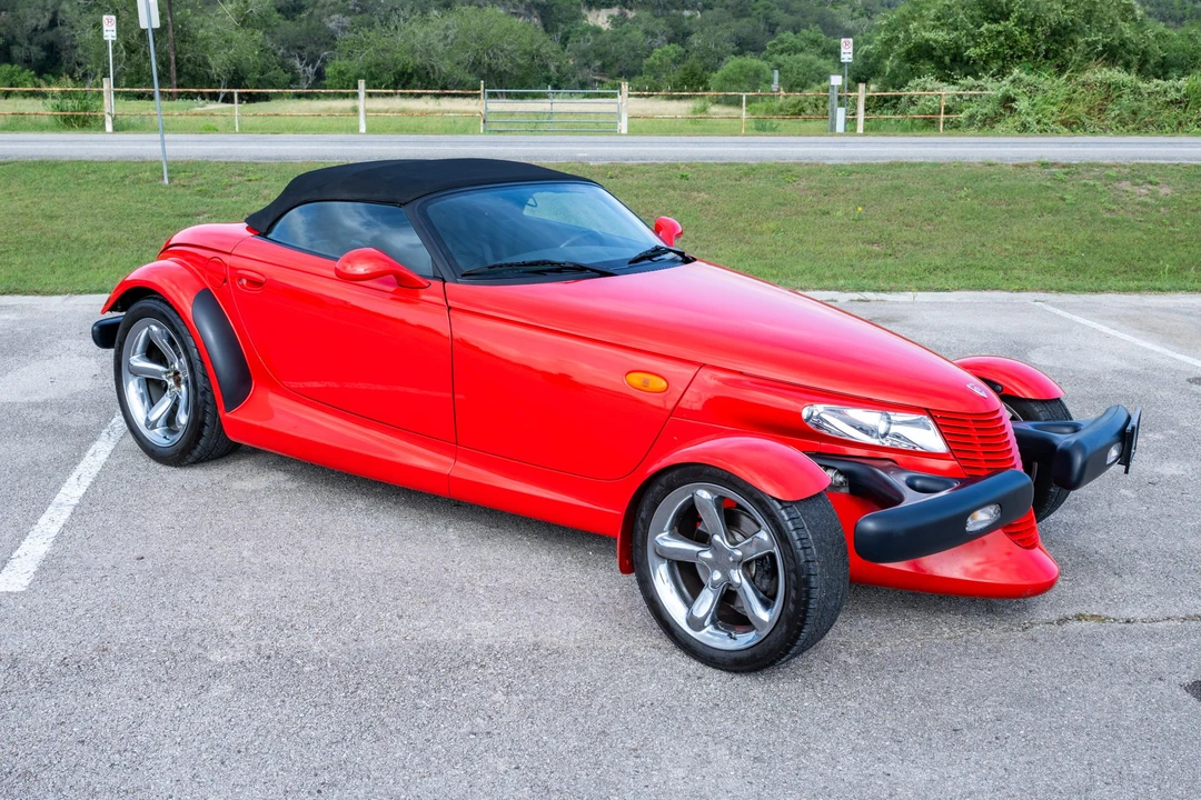 2000 Plymouth Prowler - Image 13 of 31