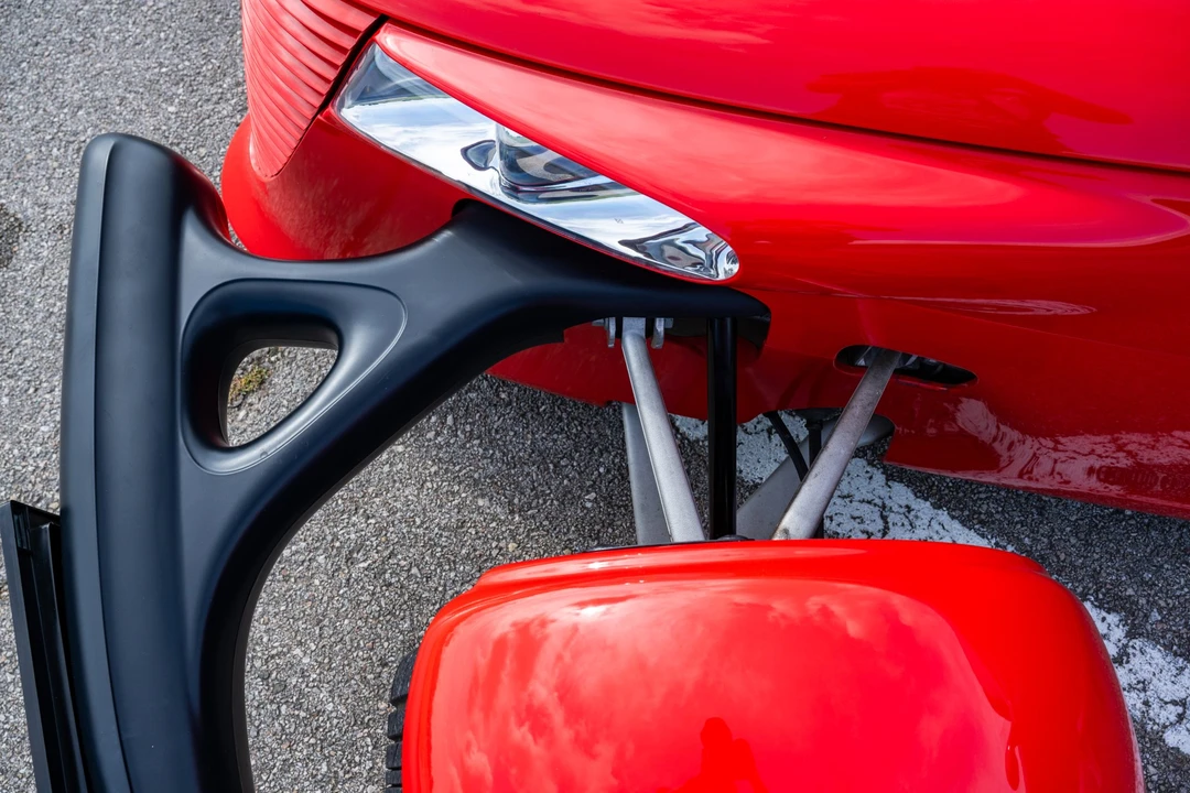 2000 Plymouth Prowler - Image 29 of 31