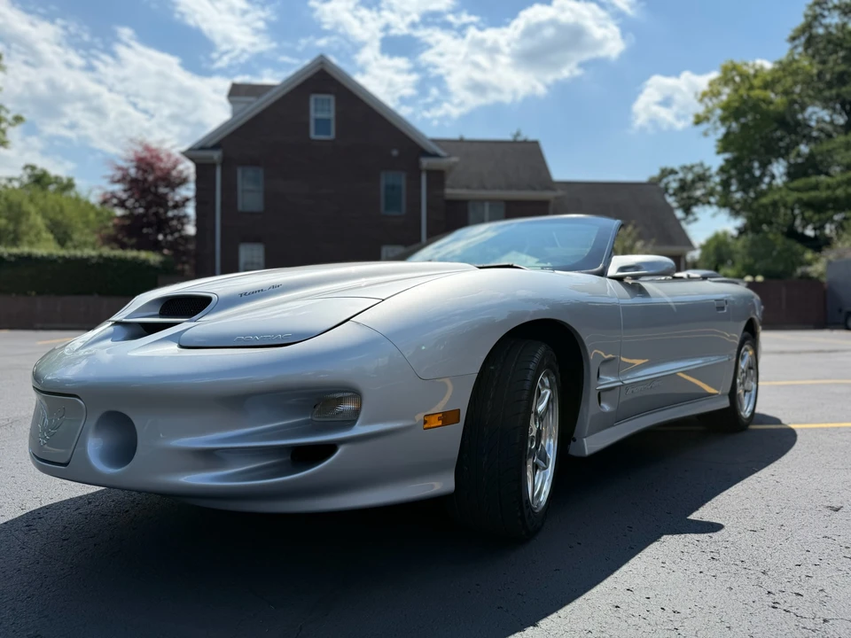 2000 Pontiac Firebird Trans Am 4th Gen - Image 2 of 31