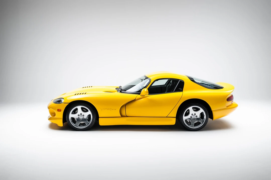 2001 Dodge Viper GTS 2nd Gen - Image 28 of 31