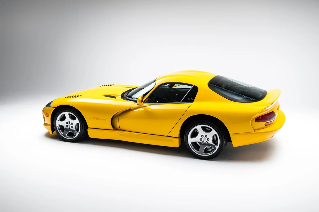 2001 Dodge Viper GTS 2nd Gen - Image 25 of 31