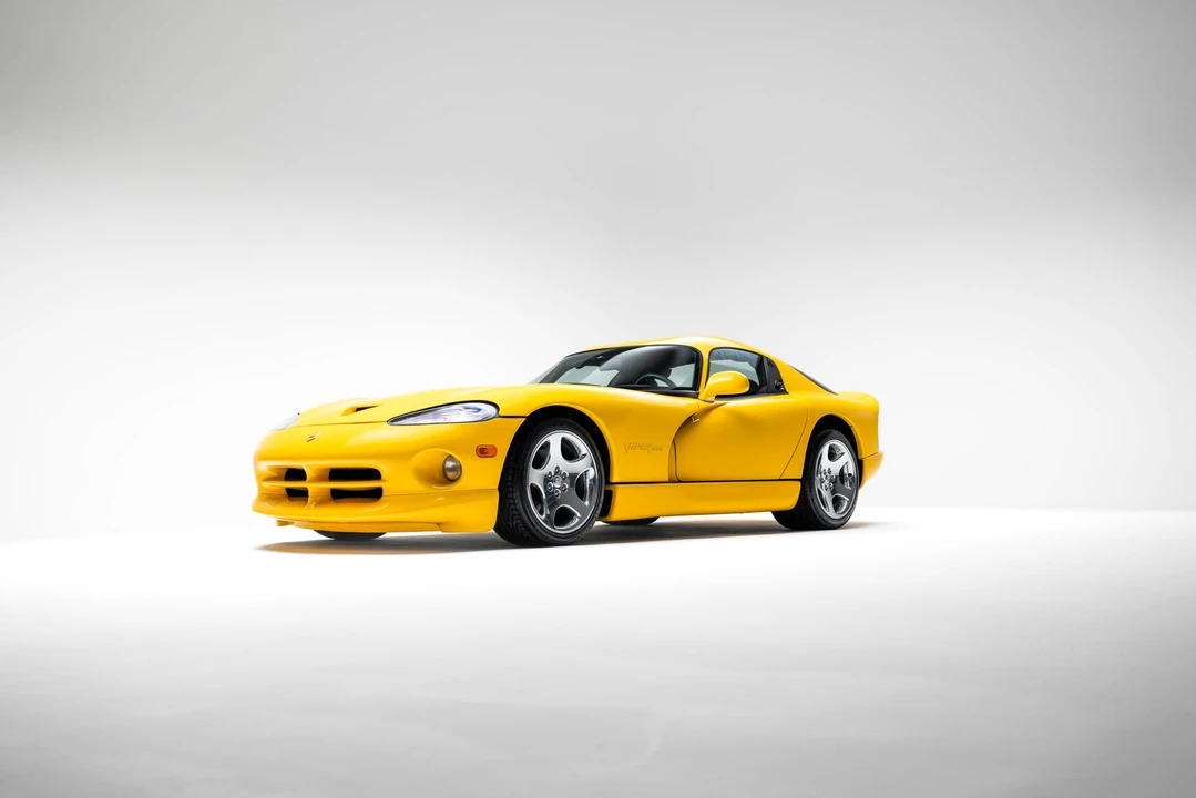 2001 Dodge Viper GTS 2nd Gen - Image 4 of 31