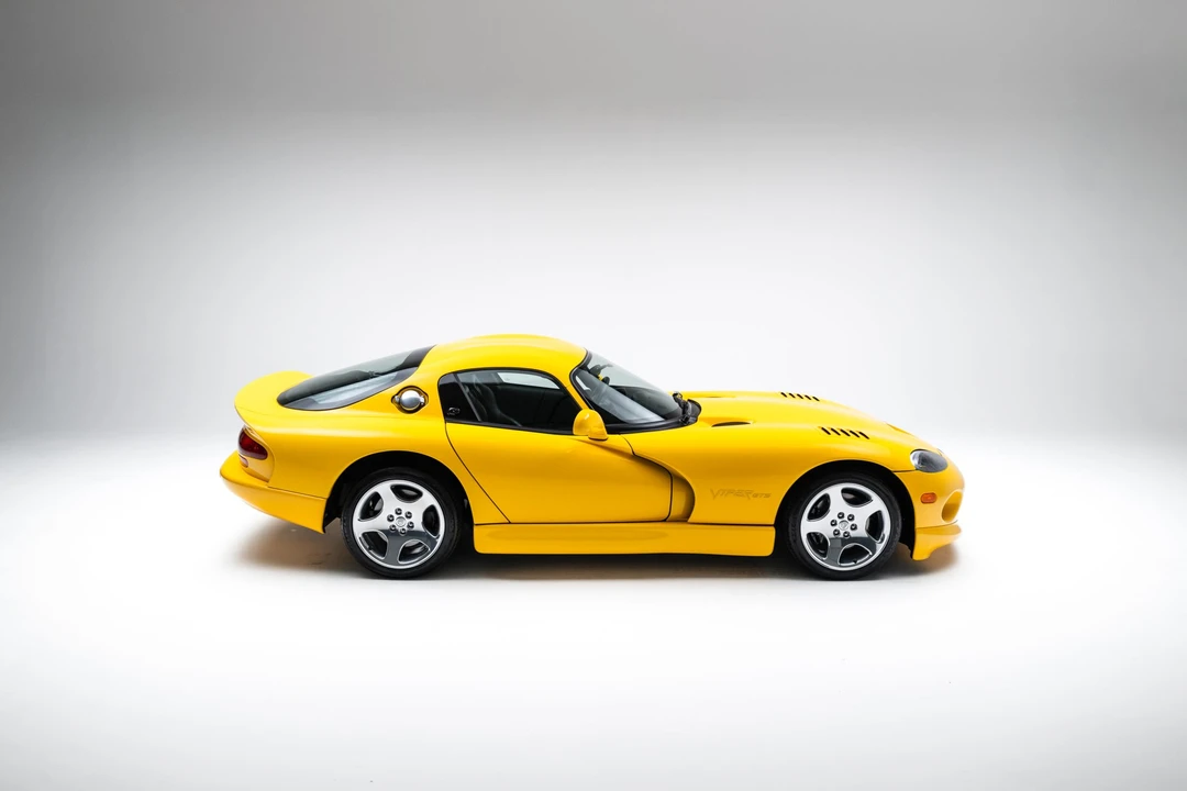 2001 Dodge Viper GTS 2nd Gen - Image 12 of 31