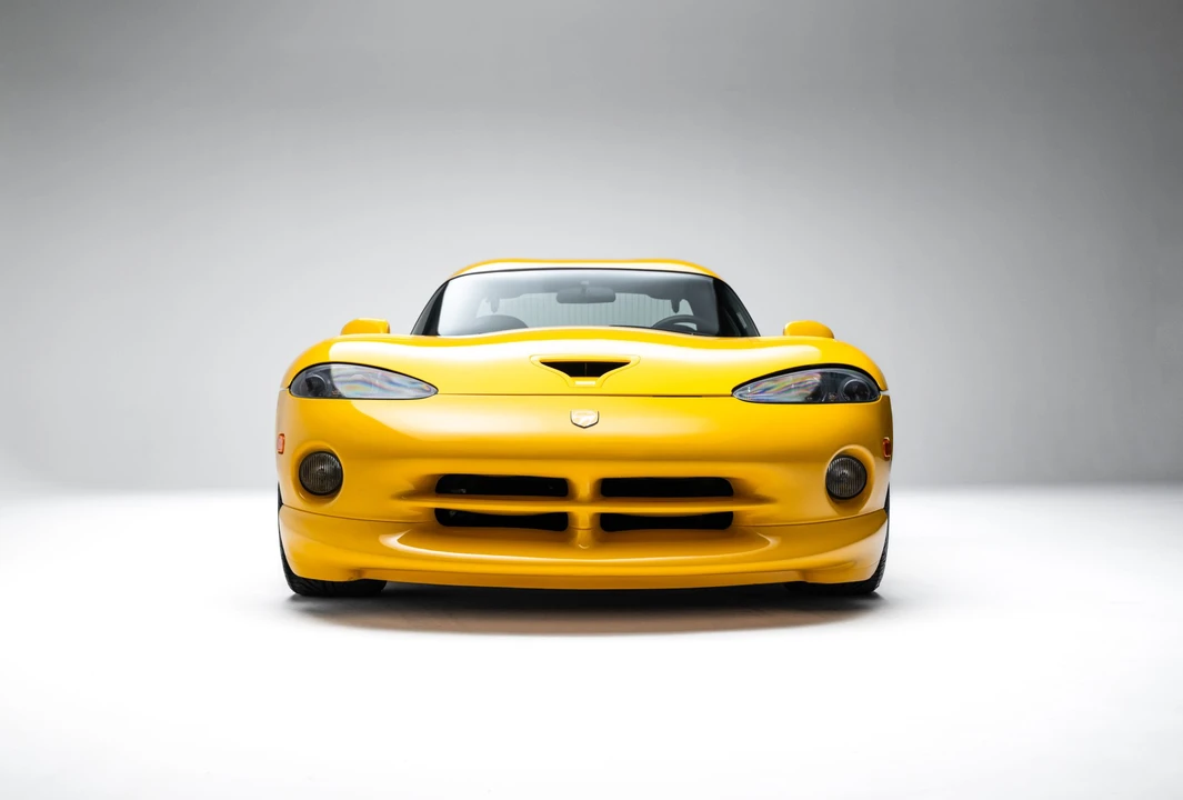 2001 Dodge Viper GTS 2nd Gen - Image 8 of 31