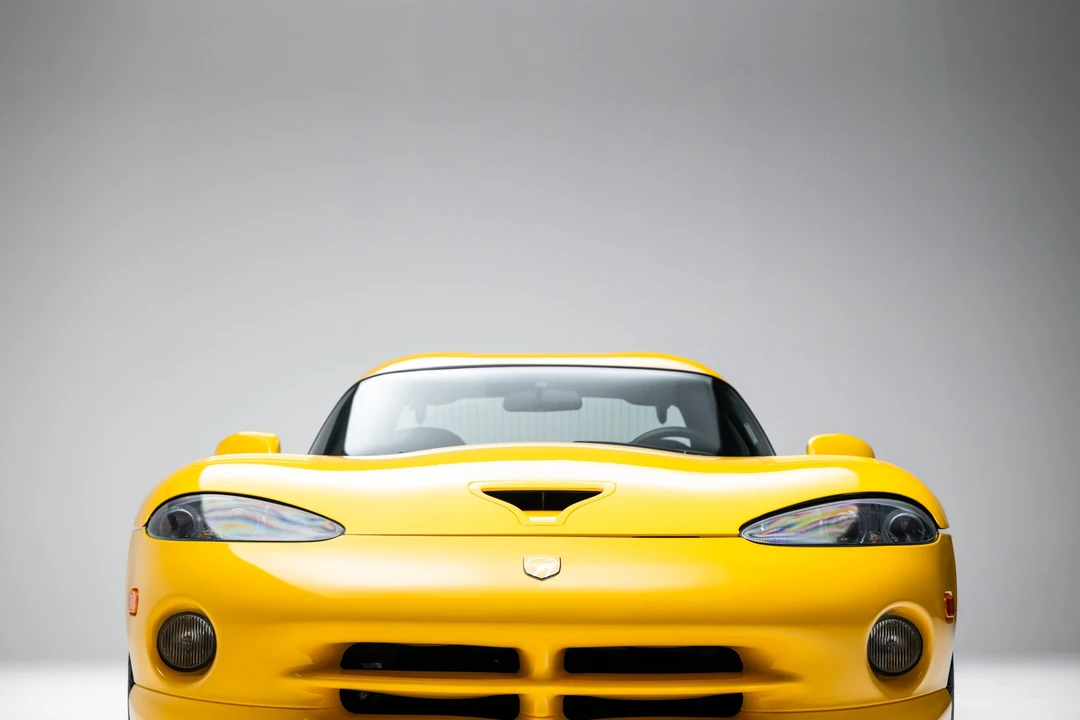 2001 Dodge Viper GTS 2nd Gen - Image 9 of 31