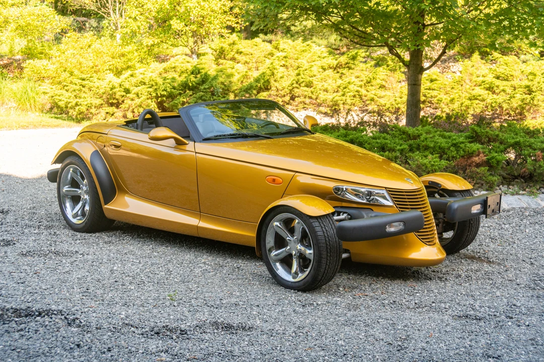 2002 Plymouth Prowler - Image 9 of 31