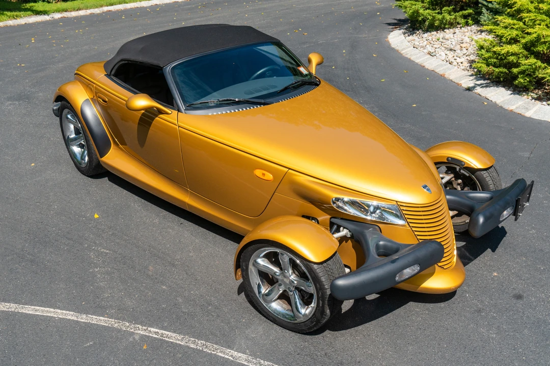 2002 Plymouth Prowler - Image 14 of 31