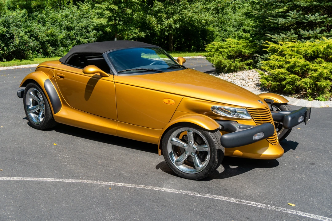 2002 Plymouth Prowler - Image 13 of 31