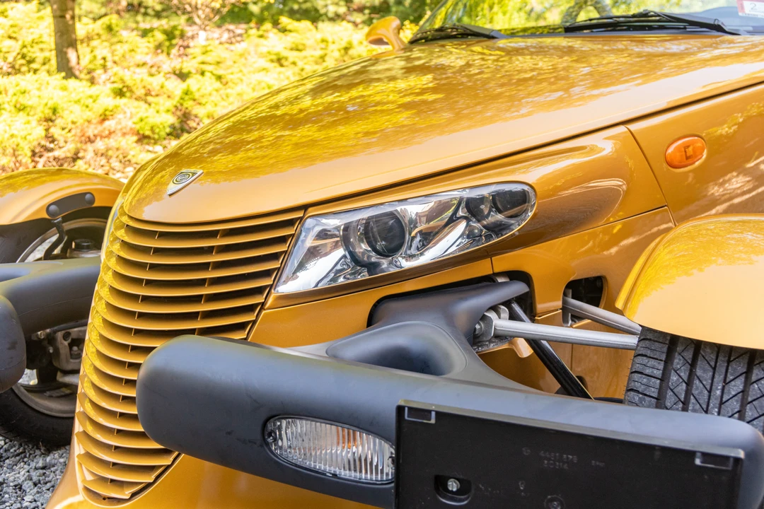 2002 Plymouth Prowler - Image 16 of 31