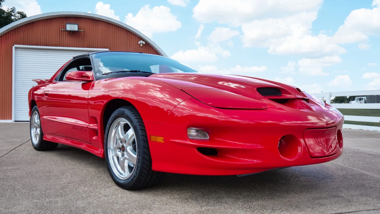 2002 Pontiac Firebird Trans Am 4th Gen - Image 19 of 31