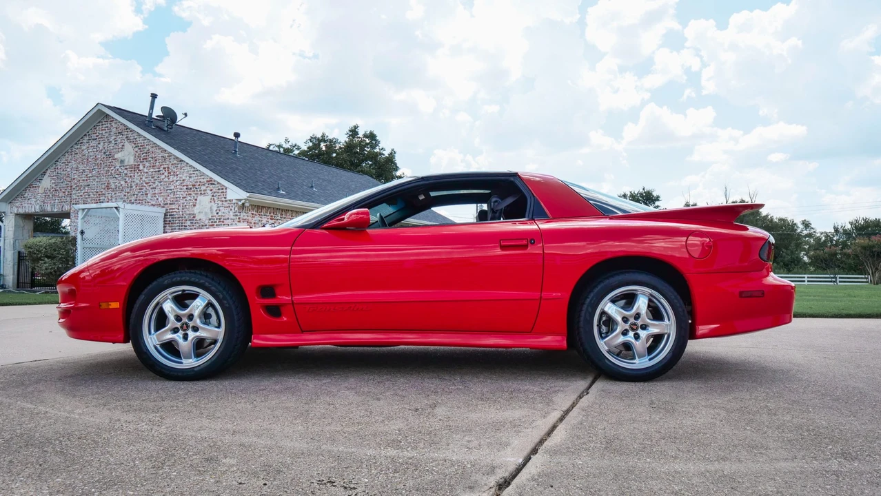 2002 Pontiac Firebird Trans Am 4th Gen - Image 7 of 31